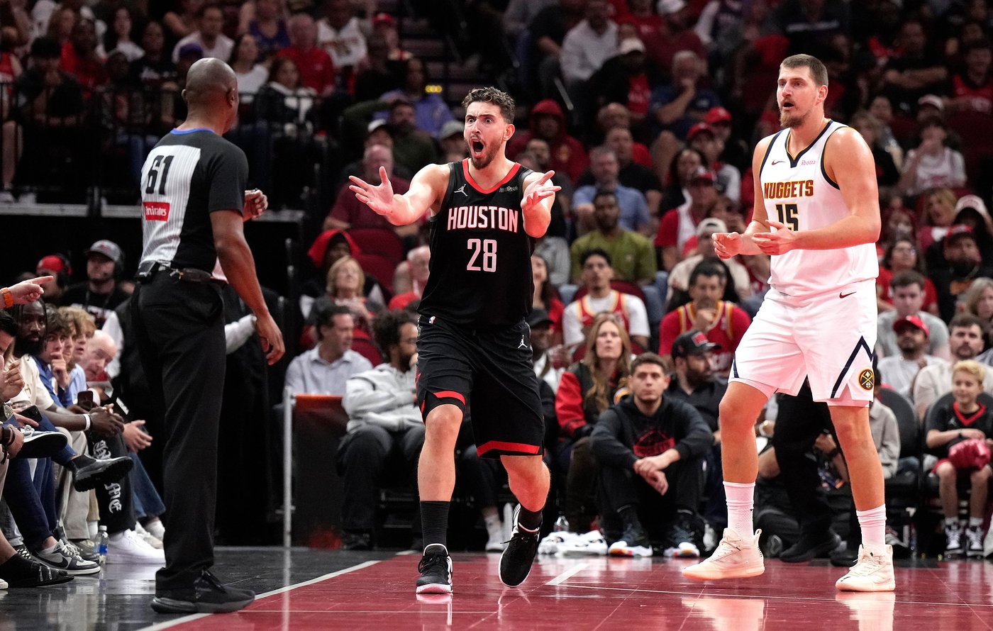 Jokic scores 34, Nuggets beat Rockets 112-109 | iNFOnews.ca