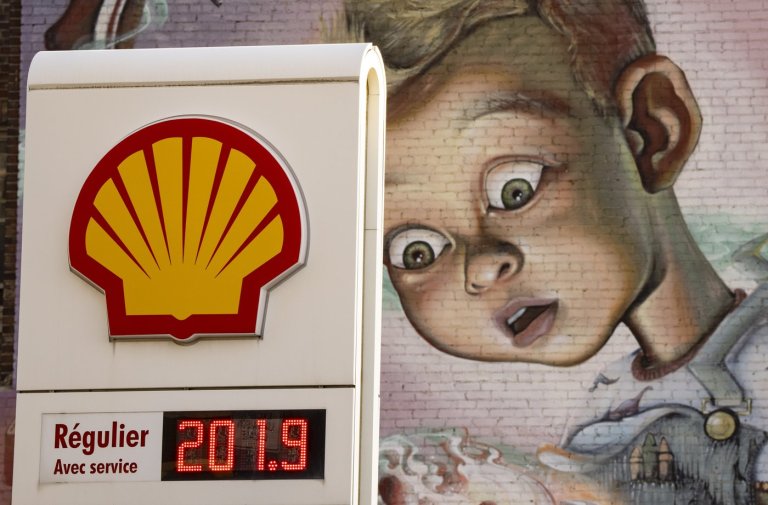 Conservatives call for lower gas tax and cuts to 'wasteful spending' to pay for it | iNFOnews.ca