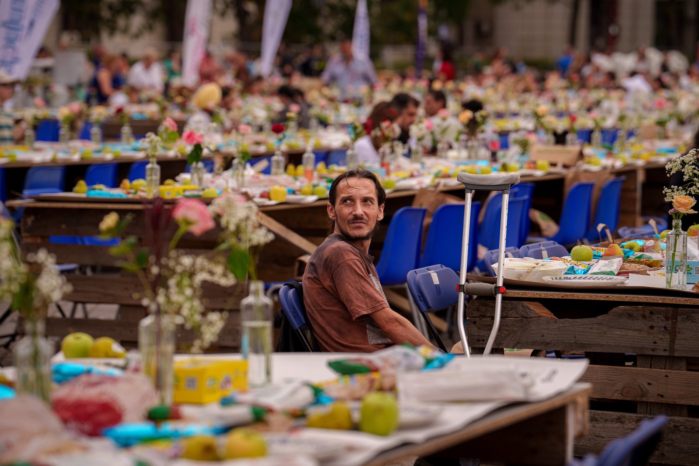Romania sets Guinness record with miles-long table, raises funds for pediatric psychiatry hospital | iNFOnews.ca Romania sets Guinness record with miles-long table, raises funds for pediatric psychiatry hospital | iNFOnews.ca