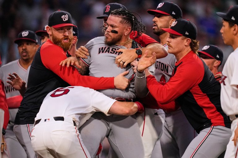 Red Sox 1B Willson Contreras tossed for a 2nd straight game as benches clear against Nationals | iNFOnews.ca
