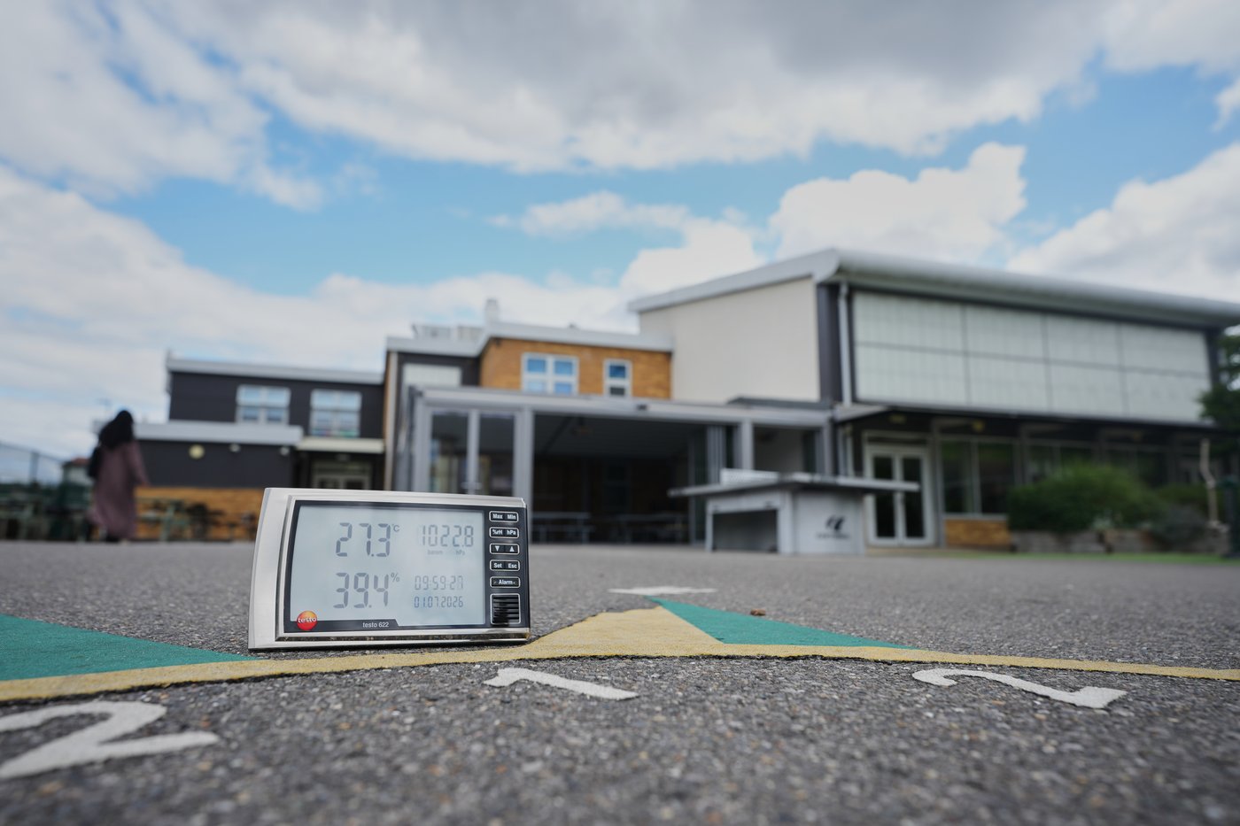 With poor ventilation and children packed in, UK's outdated schoolhouses swelter in the heat | iNFOnews.ca With poor ventilation and children packed in, UK's outdated schoolhouses swelter in the heat | iNFOnews.ca