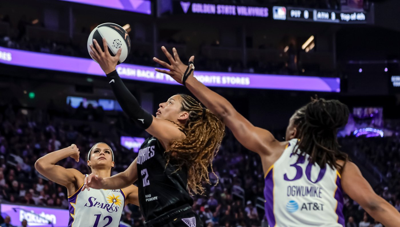 Gabby Williams scores 16 points, Kaila Charles comes off bench for 13, Valkyries top Sparks 78-58 | iNFOnews.ca