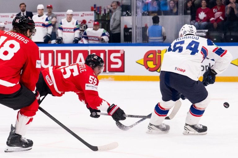 Scheifele completes hat trick in overtime as Canada edges Norway 6-5 at worlds | iNFOnews.ca