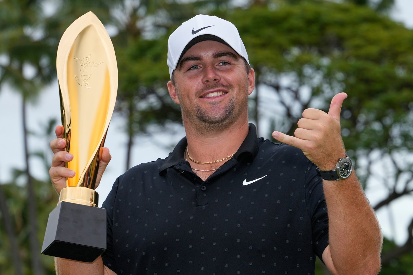 Chris Gotterup opens PGA Tour season by winning Sony Open for his 3rd straight year with a title | iNFOnews.ca