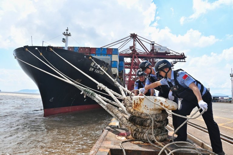 Shanghai cancels 1,300 flights as China prepares for Typhoon Dolphin | iNFOnews.ca
