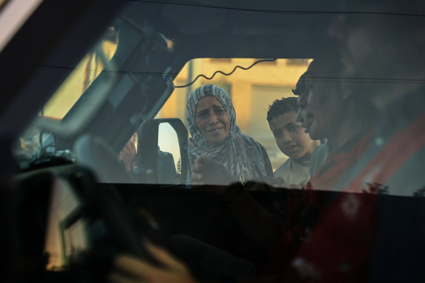 Palestinian militants hand over remains of two more hostages to Red Cross in Gaza | iNFOnews.ca Palestinian militants hand over remains of two more hostages to Red Cross in Gaza | iNFOnews.ca
