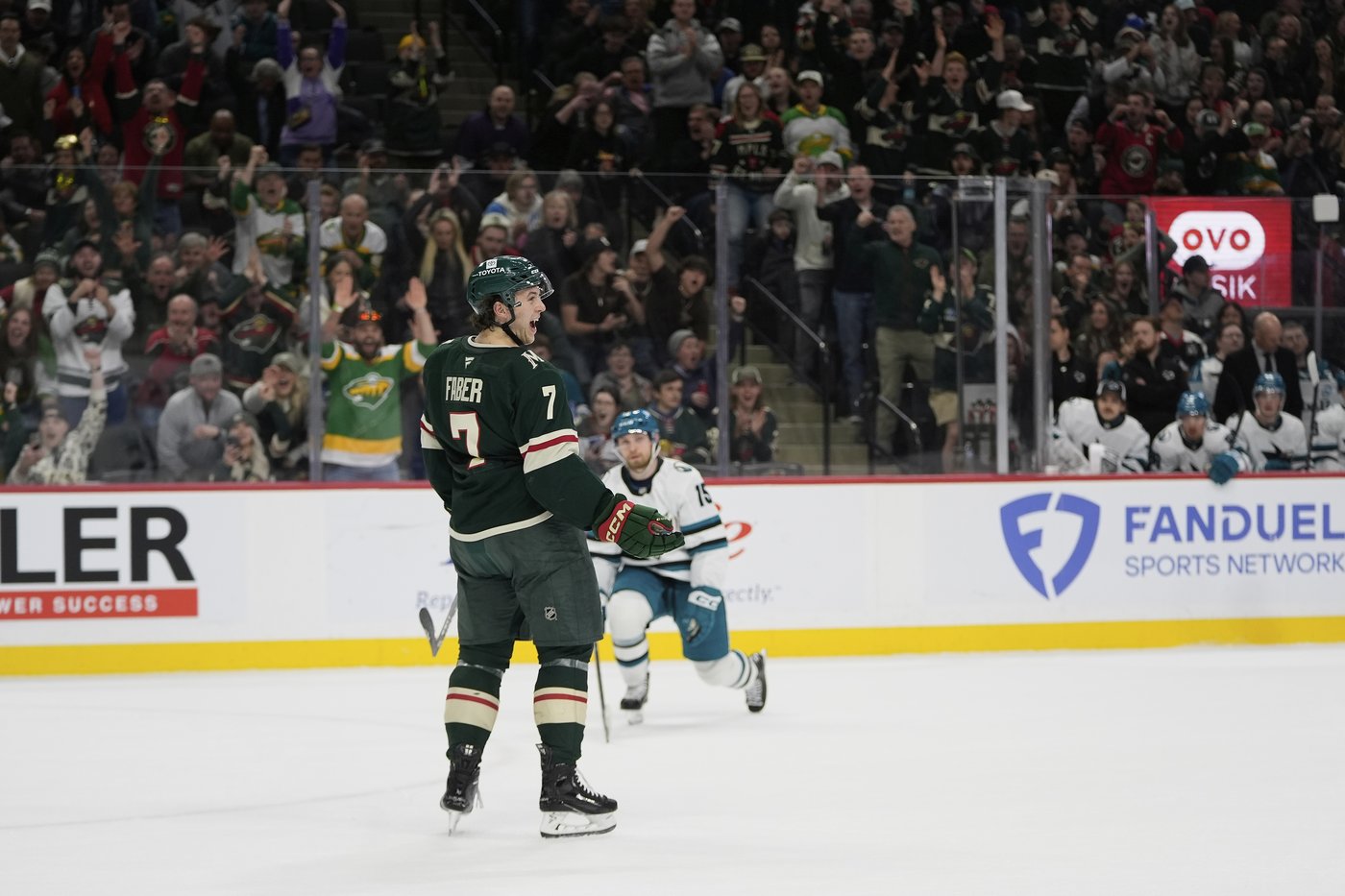 Wild rookie Zeev Buium jumps right in with the NHL playoffs at stake. He's been on big stages before | iNFOnews.ca