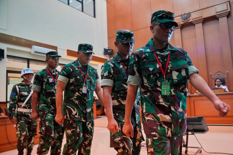 Trial begins for 4 Indonesian service members charged over acid attack on activist | iNFOnews.ca