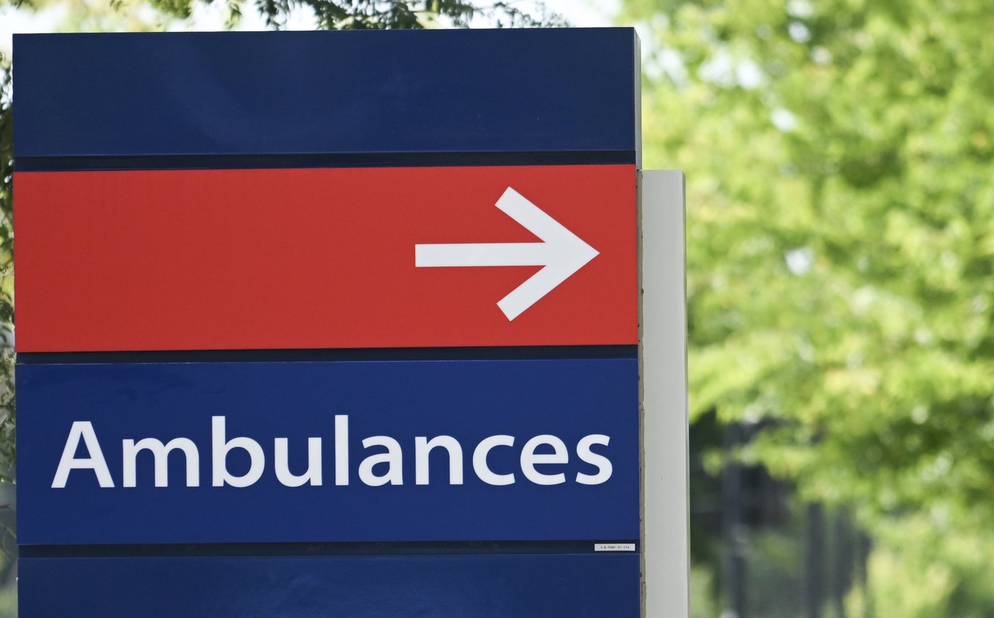 Quebecers urged to avoid ERs amid flu and respiratory virus 'maelstrom' | iNFOnews.ca