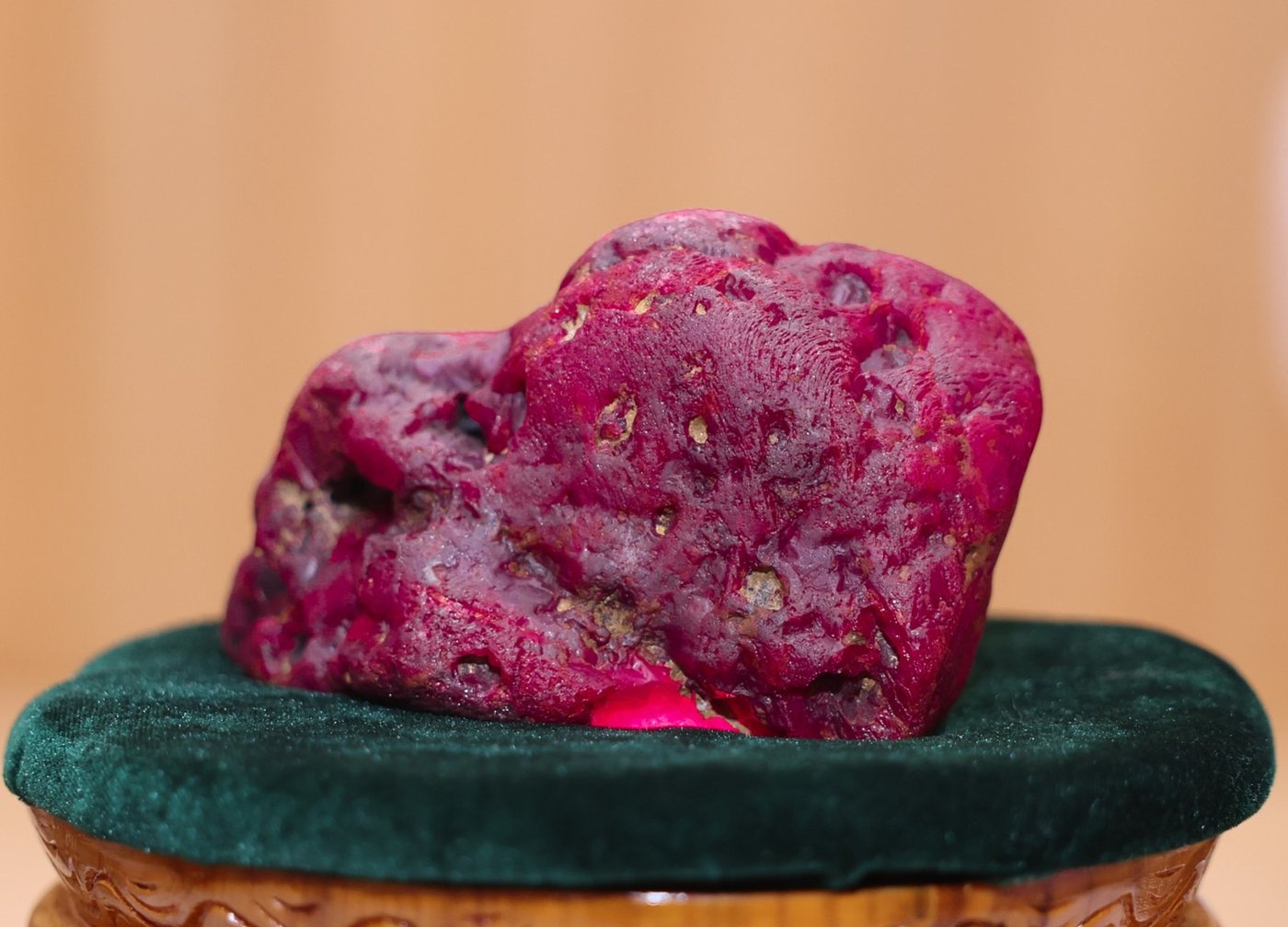 A massive 11,000-carat ruby has been unearthed in Myanmar’s war-scarred gemstone heartland | iNFOnews.ca