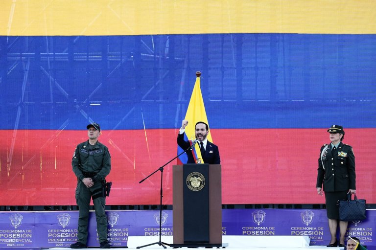 A car-bomb attack targets southwest Colombia a day after conservative president takes office | iNFOnews.ca