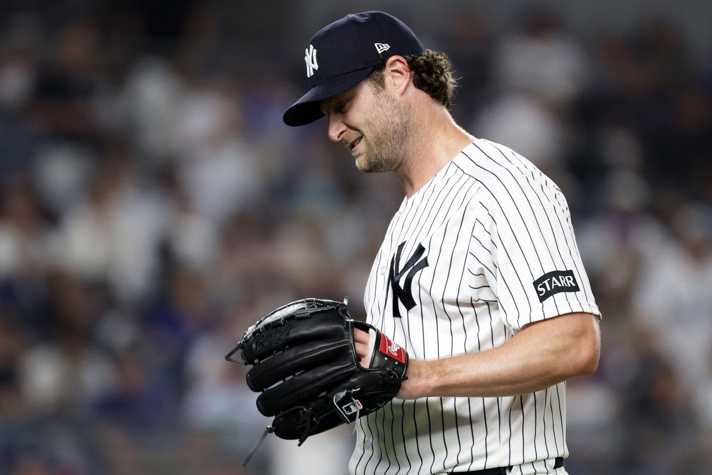 Boone faults himself for leaving in Cole, who gives up go-ahead homer to Muncy in Dodgers' win | iNFOnews.ca Boone faults himself for leaving in Cole, who gives up go-ahead homer to Muncy in Dodgers' win | iNFOnews.ca