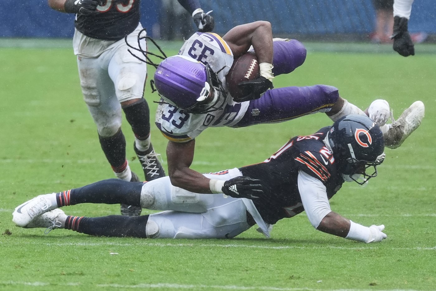 Vikings' defense is again well-connected and well-coached, at the direction of Brian Flores | iNFOnews.ca Vikings' defense is again well-connected and well-coached, at the direction of Brian Flores | iNFOnews.ca