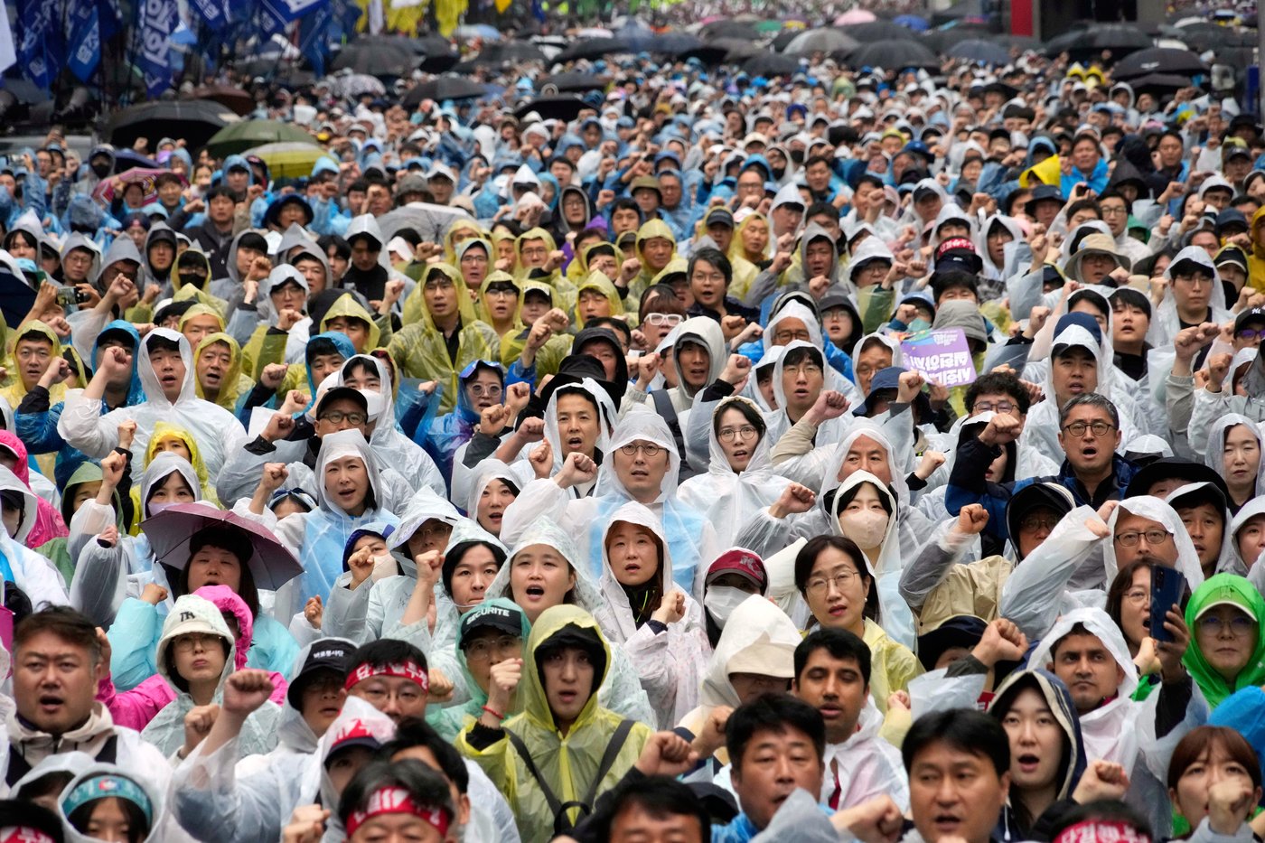 PHOTO COLLECTION: May Day Labor | iNFOnews.ca