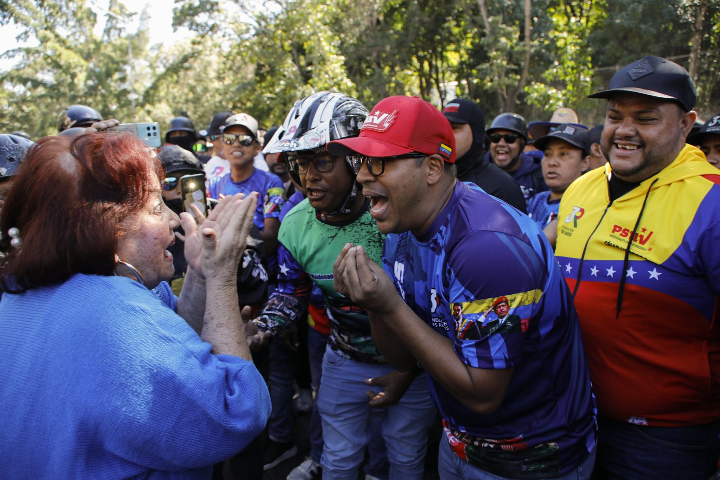 Venezuela's opposition leader defies Maduro to lead protests that end in confusing arrest claims | iNFOnews.ca Venezuela's opposition leader defies Maduro to lead protests that end in confusing arrest claims | iNFOnews.ca