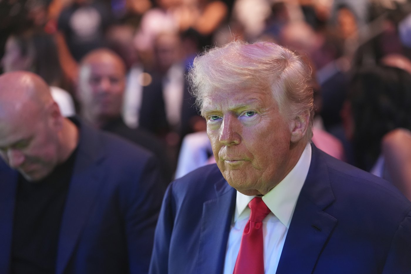 Trump attends UFC championship fight in New Jersey, taking a break from Musk feud for cage fights | iNFOnews.ca Trump attends UFC championship fight in New Jersey, taking a break from Musk feud for cage fights | iNFOnews.ca
