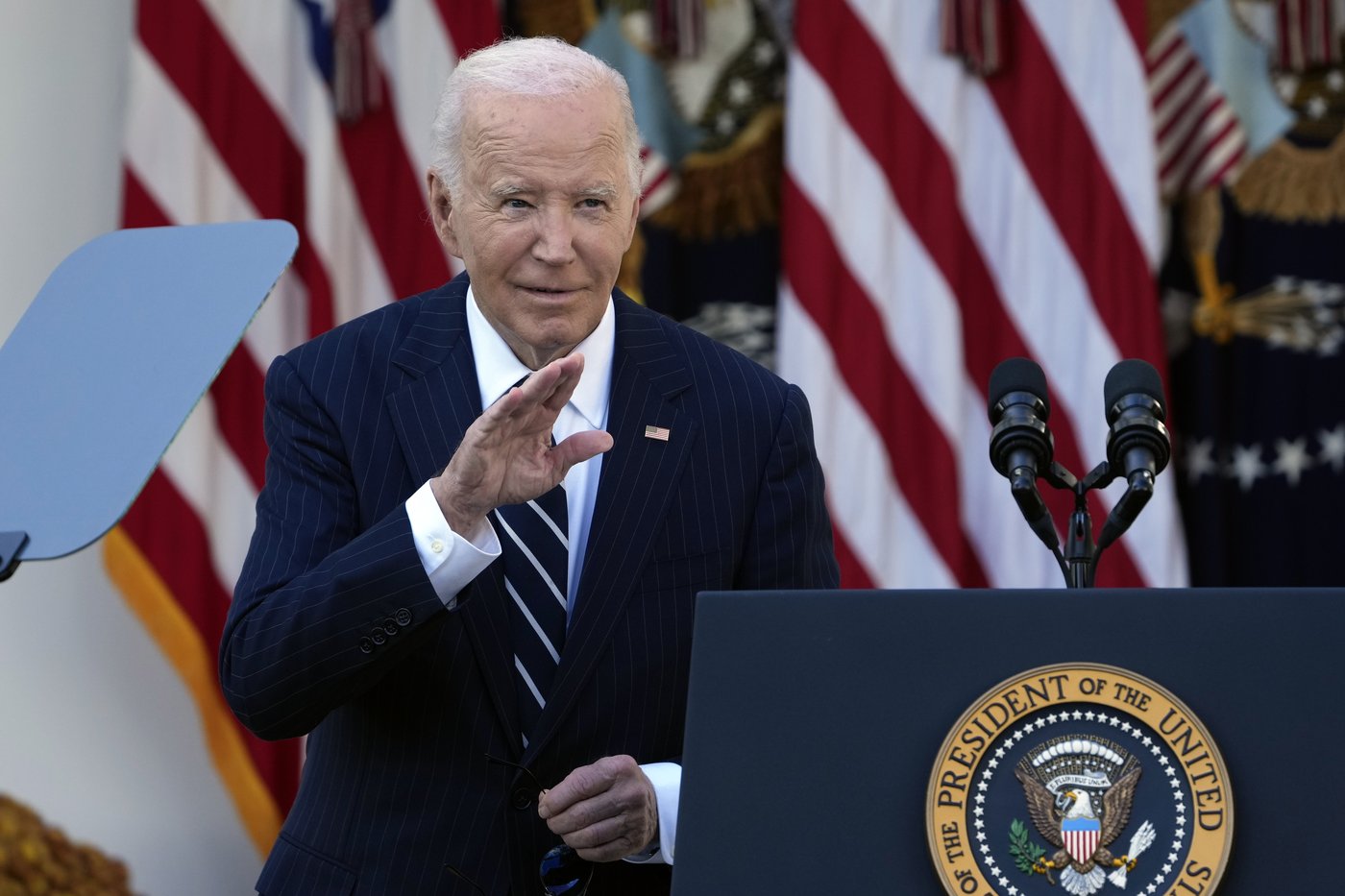 Biden gets blamed by Harris allies for the vice president's resounding loss to Trump | iNFOnews.ca