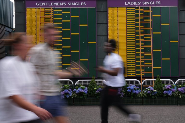Players at Wimbledon end protest over prize money and will not limit media appearances | iNFOnews.ca