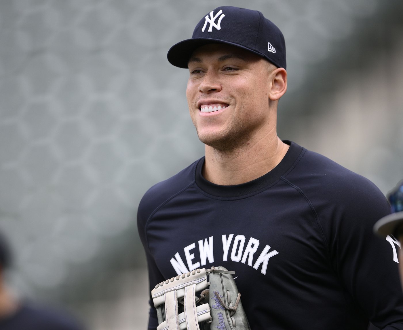 Shohei Ohtani wins third MVP award, first in NL. Aaron Judge earns second AL honor in 3 seasons | iNFOnews.ca Shohei Ohtani wins third MVP award, first in NL. Aaron Judge earns second AL honor in 3 seasons | iNFOnews.ca