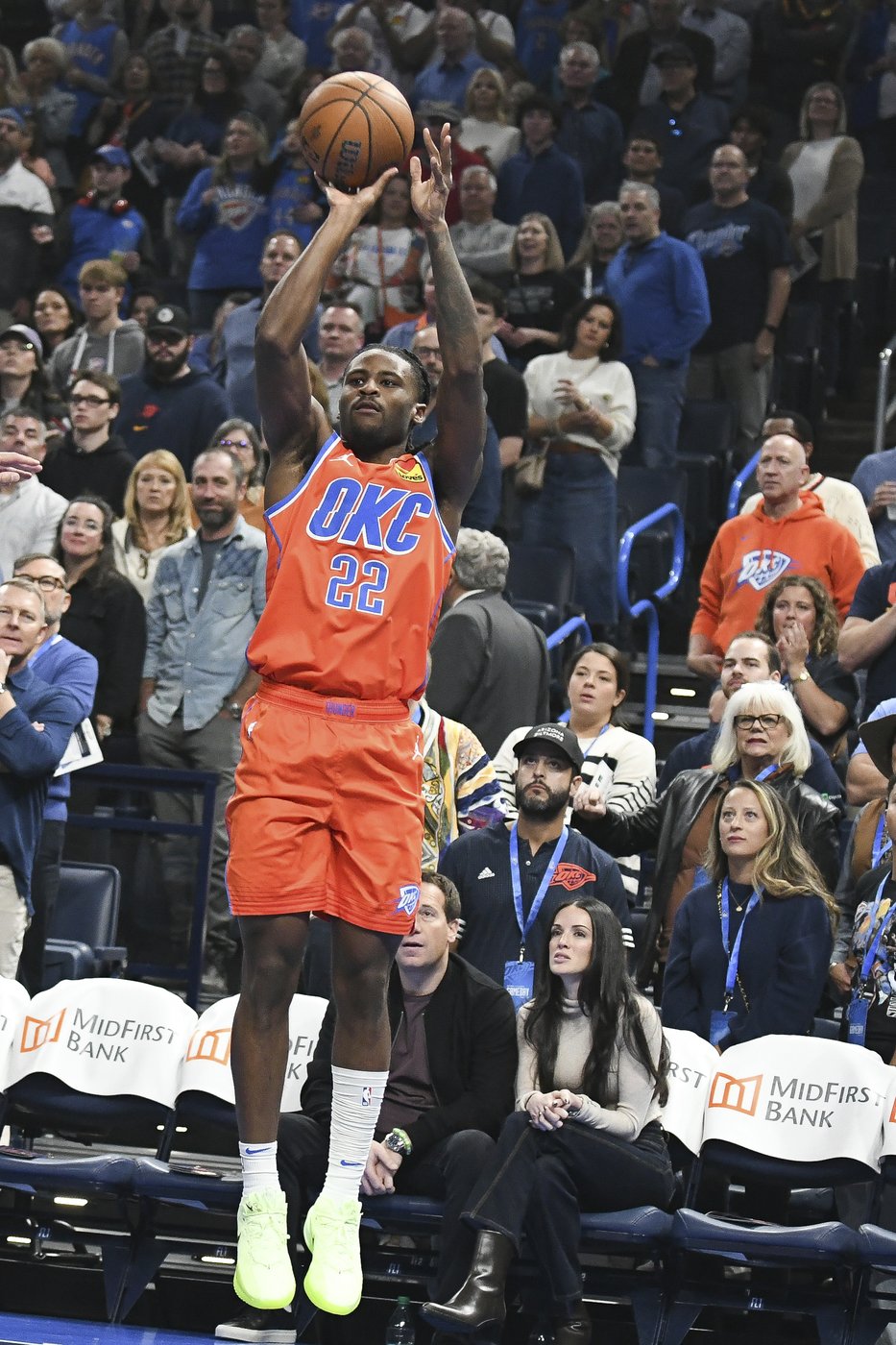 Shai Gilgeous-Alexander scores 28 points, Thunder beat Suns 99-83 in NBA Cup | iNFOnews.ca