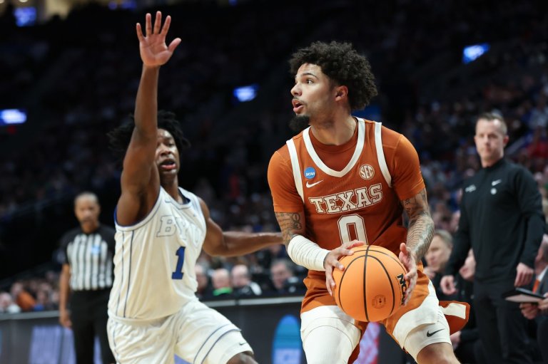 Vokietaitis has 23 as No. 11 seed Texas gets past Dybantsa and No. 6 BYU 79-71 in March Madness | iNFOnews.ca