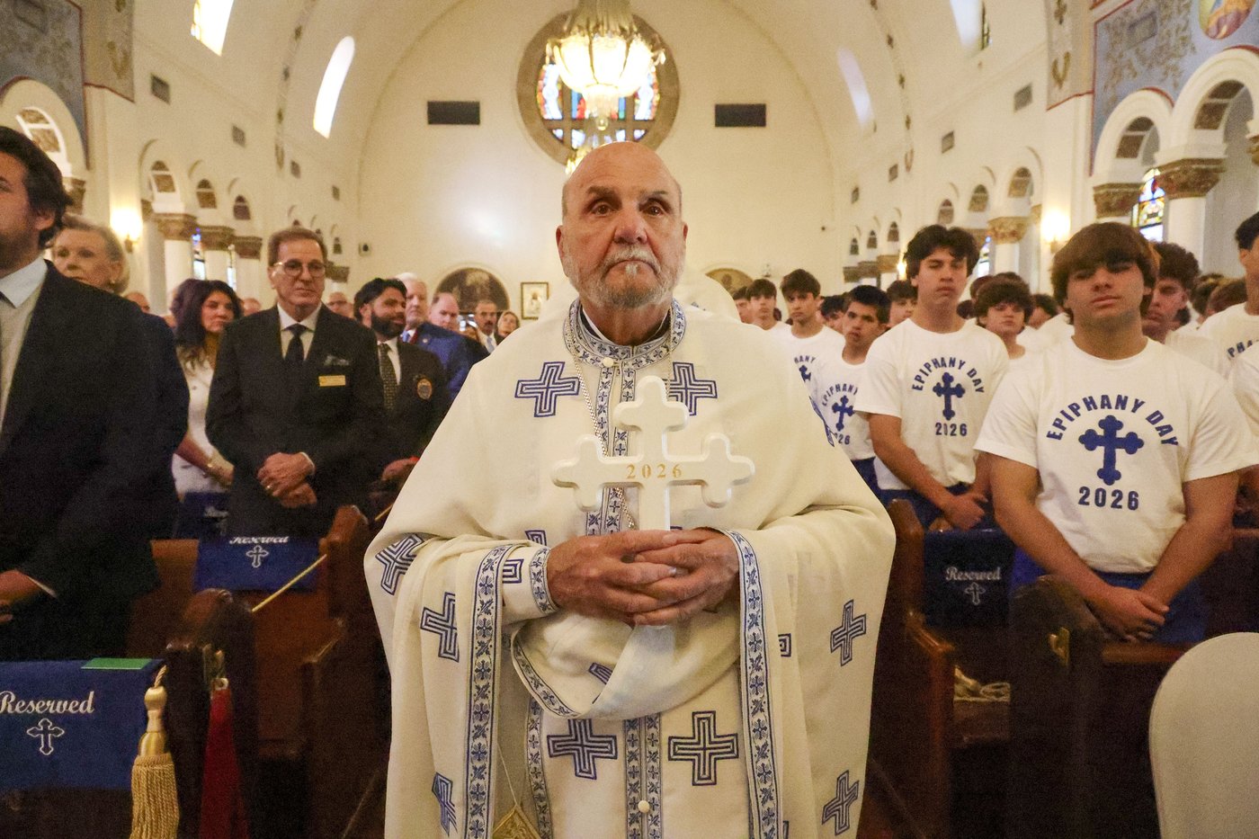 Florida's Greek community gathers for 120th Epiphany celebration and annual dive to retrieve cross | iNFOnews.ca