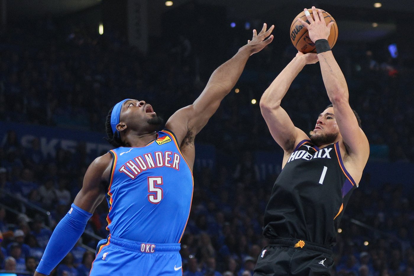 Gilgeous-Alexander scores 25 as reigning champion Thunder open playoffs with 119-84 win over Suns | iNFOnews.ca