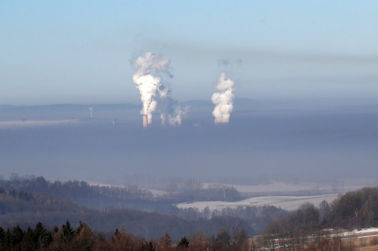 Activists ring alarm bells about halt in Poland's air pollution progress | iNFOnews.ca