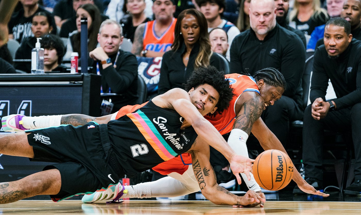 Spurs beat Thunder for second time in 11 days, storming to 130-110 victory behind Johnson, Castle | iNFOnews.ca Spurs beat Thunder for second time in 11 days, storming to 130-110 victory behind Johnson, Castle | iNFOnews.ca