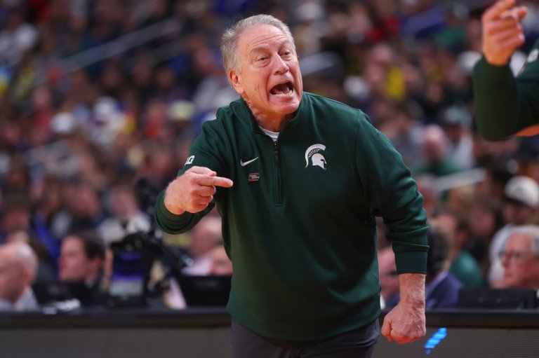 Michigan State's Tom Izzo says he had serious talks last year about coaching NBA's Phoenix Suns | iNFOnews.ca
