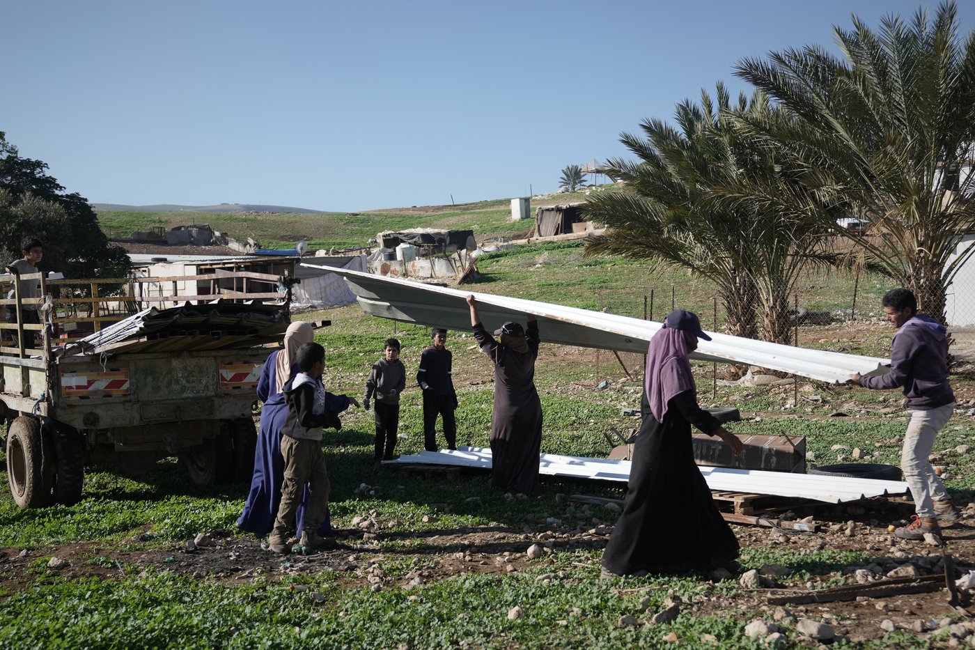 Settler violence in the Jordan Valley expels Palestinians from one of the few towns left standing | iNFOnews.ca Settler violence in the Jordan Valley expels Palestinians from one of the few towns left standing | iNFOnews.ca