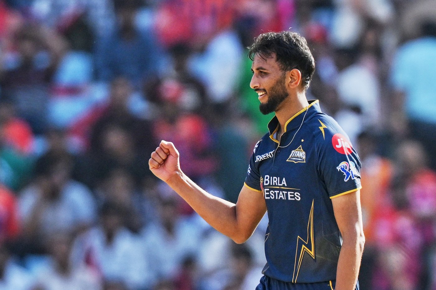 Kohli hits 50 as Bengaluru outpowers Mumbai in IPL and Gujarat beats Lucknow | iNFOnews.ca Kohli hits 50 as Bengaluru outpowers Mumbai in IPL and Gujarat beats Lucknow | iNFOnews.ca