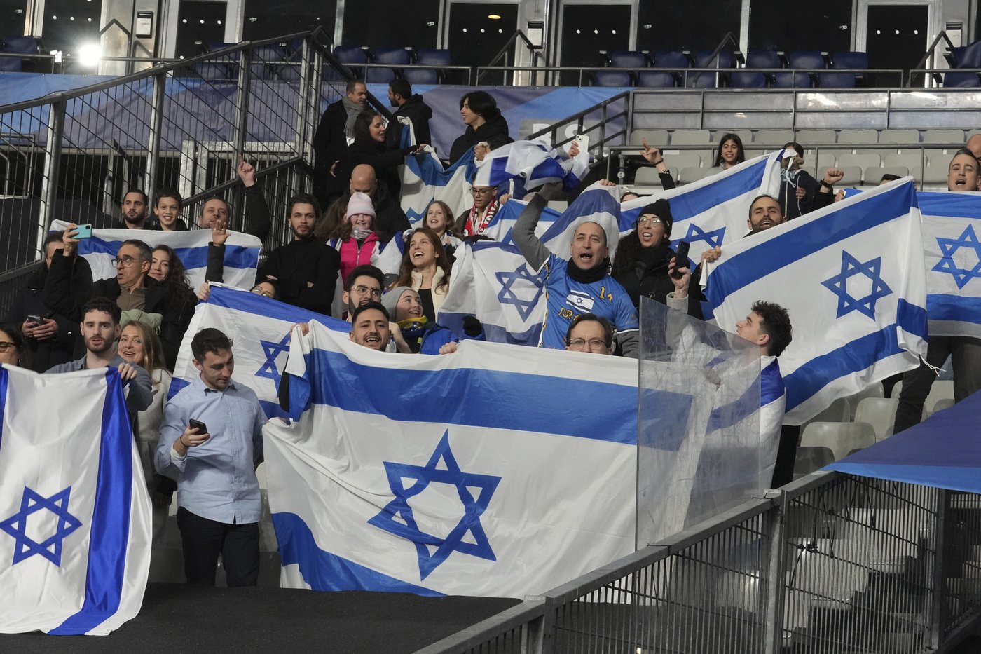 France draws with Israel in high-security operation to reach Nations League quarterfinals with Italy | iNFOnews.ca