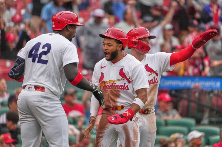 Jordan Walker extends hitting streak to 11 games, Cardinals beat Guardians 5-3 | iNFOnews.ca
