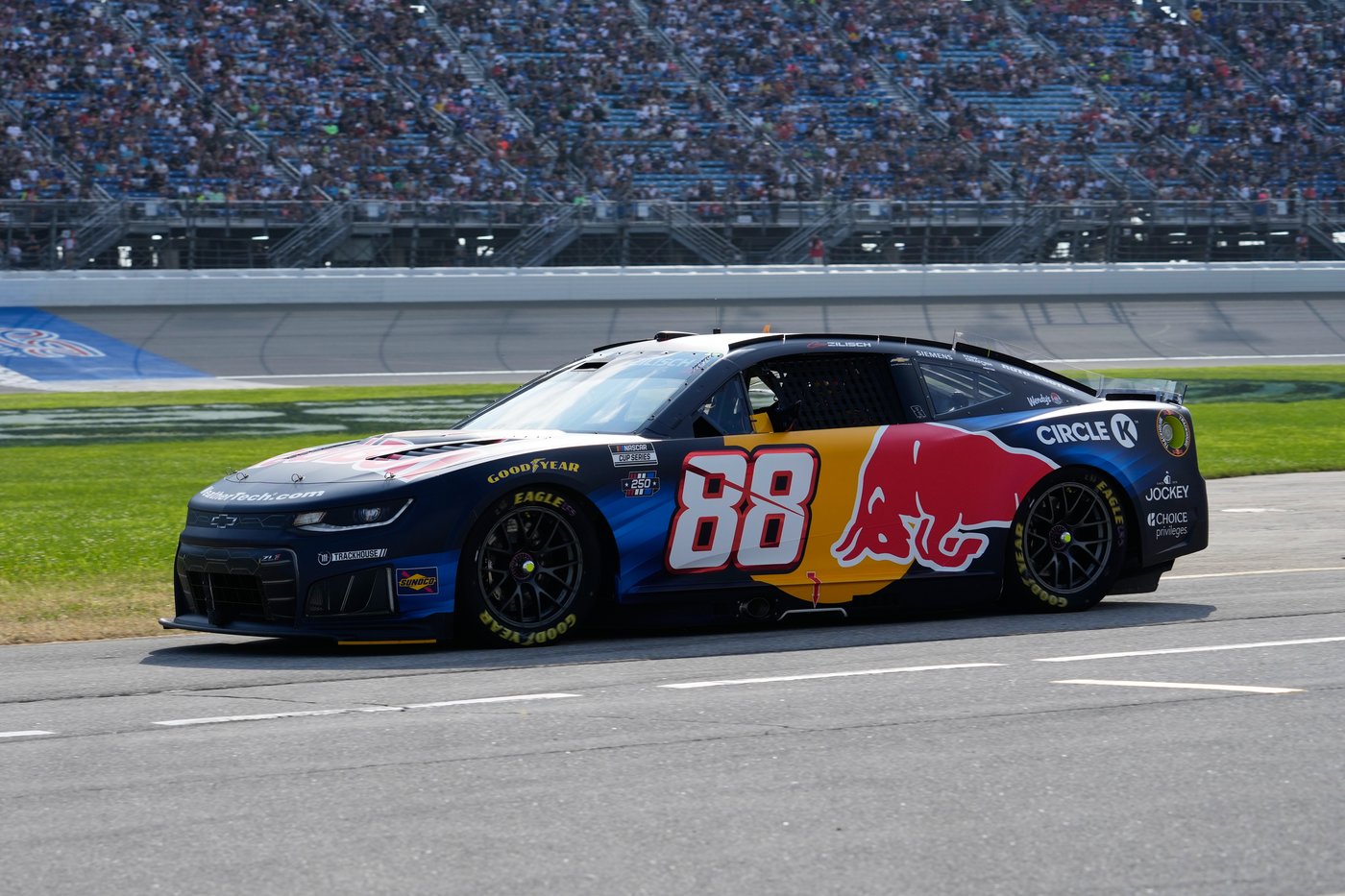 NASCAR uses 3 of its youngest drivers for Rolling Stones collaboration | iNFOnews.ca NASCAR uses 3 of its youngest drivers for Rolling Stones collaboration | iNFOnews.ca