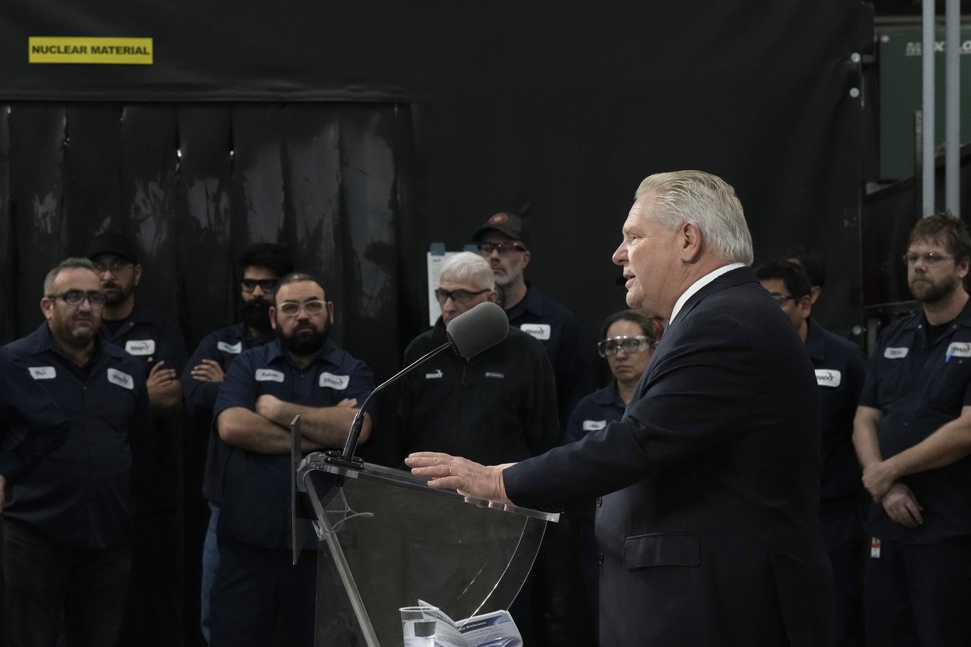 Leaders of Ontario Liberals, New Democrats promise to help young people | iNFOnews.ca