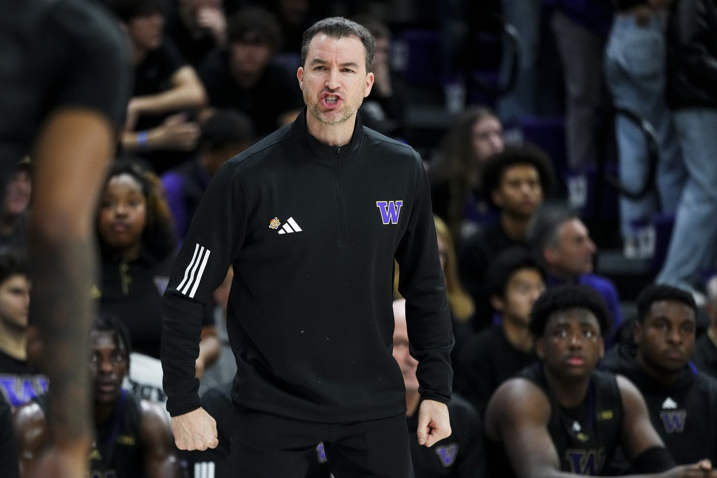 Davis scores 22, Washington wins 89-73 in 300th meeting with Washington State | iNFOnews.ca Davis scores 22, Washington wins 89-73 in 300th meeting with Washington State | iNFOnews.ca