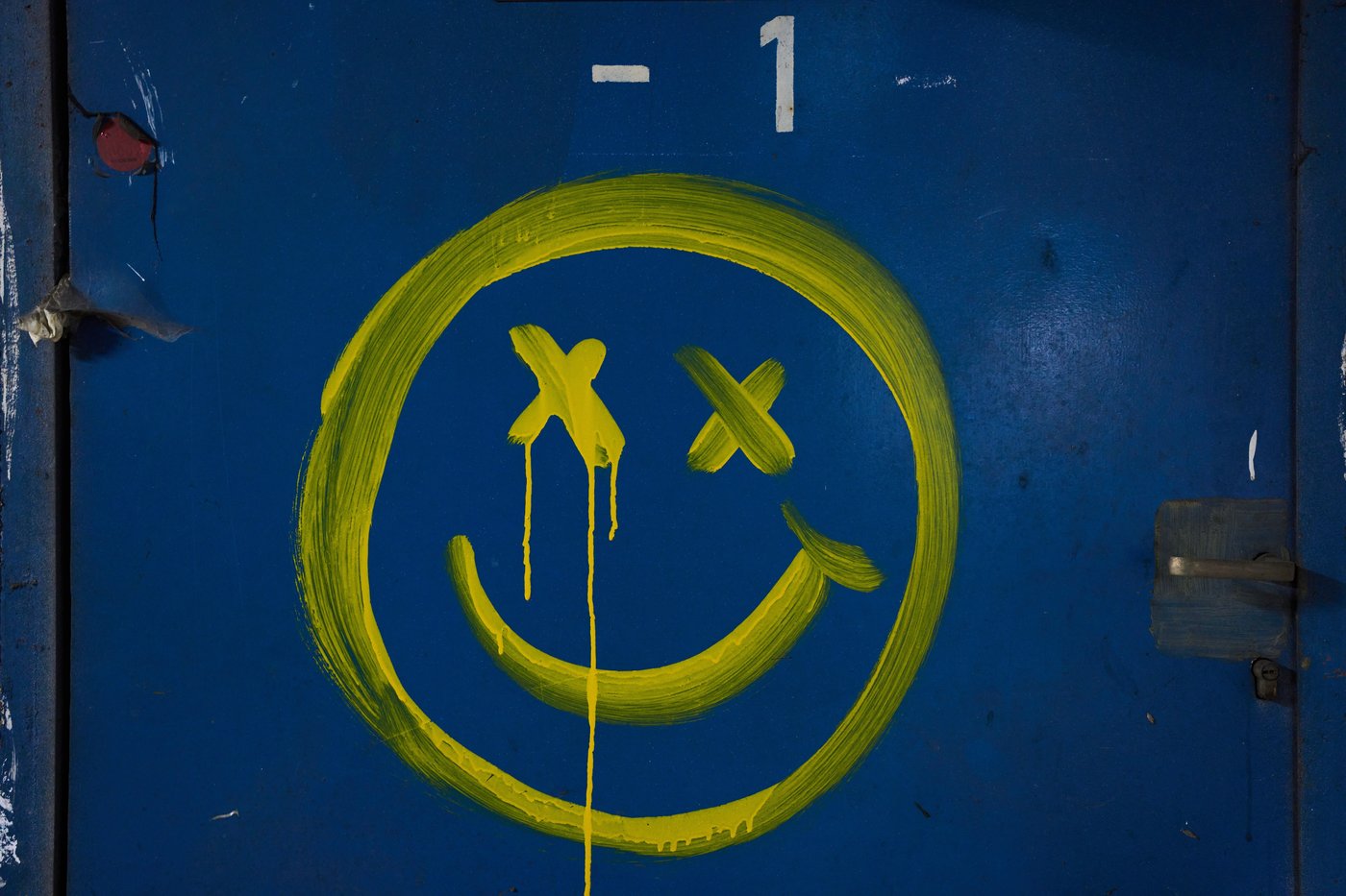 PHOTO ESSAY: Life goes on underground in Israel, in scenes both real and surreal | iNFOnews.ca
