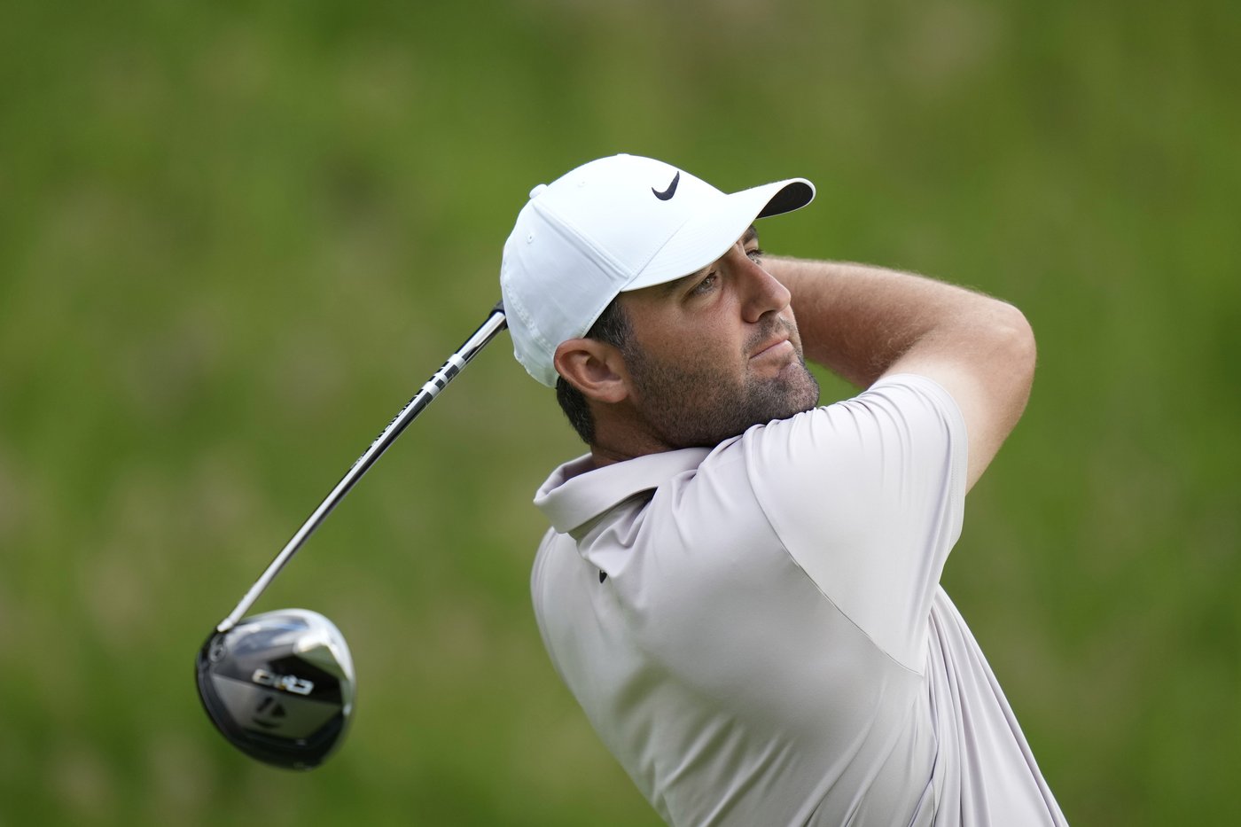 A caddie at heart, Bones Mackay makes sure to get the 18th flag to Spaun's bagman | iNFOnews.ca