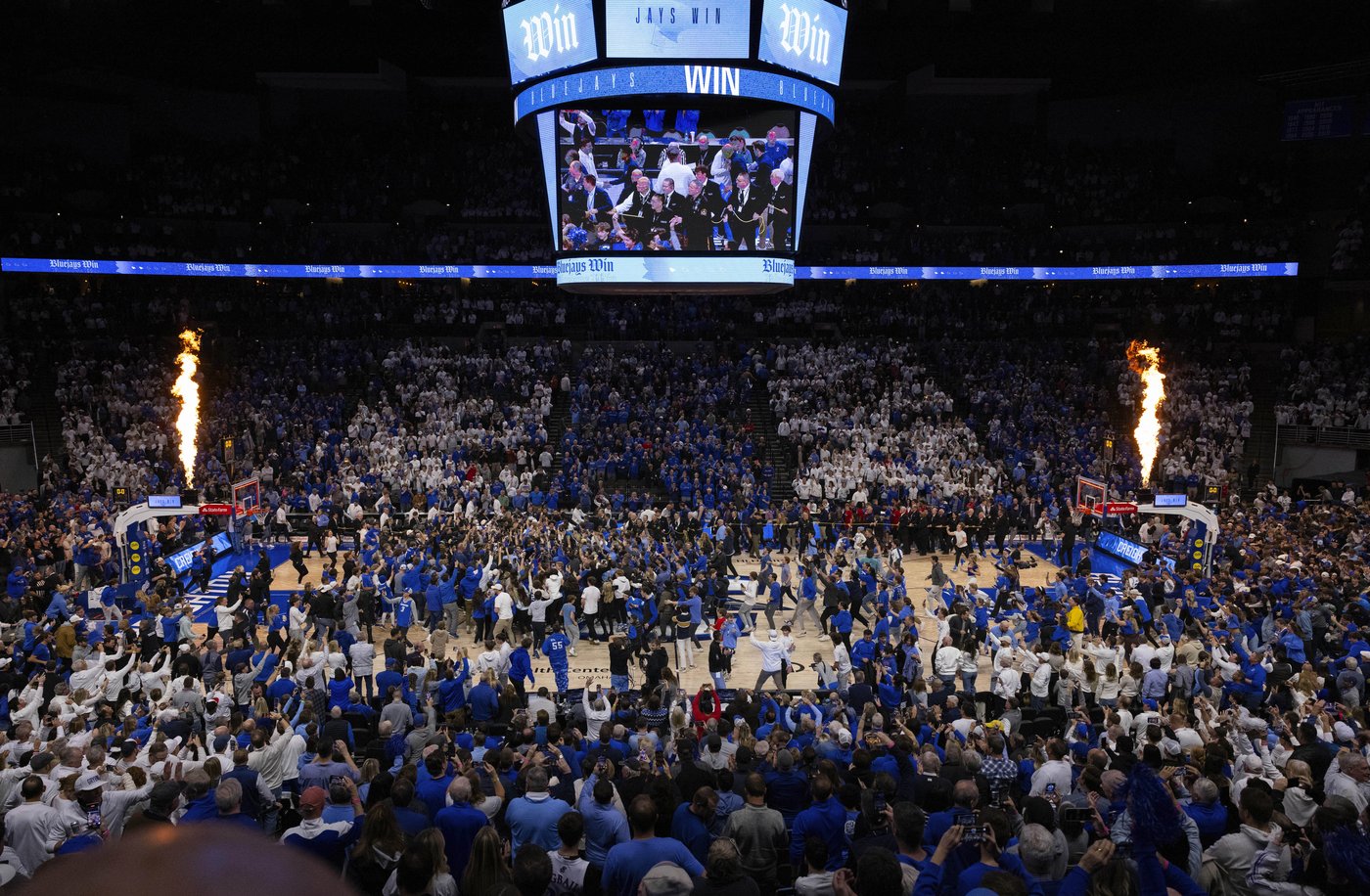 Creighton makes it 2 wins in less than a year against No. 1s, with Jayhawks latest to lose in Omaha | iNFOnews.ca Creighton makes it 2 wins in less than a year against No. 1s, with Jayhawks latest to lose in Omaha | iNFOnews.ca
