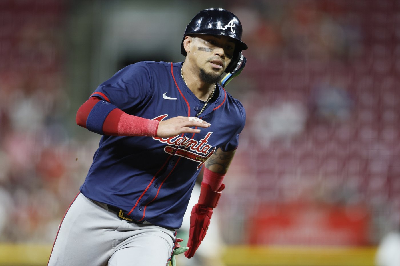 Ozuna homers, Urshela drives in 3 as Braves beat Reds 7-1 | iNFOnews.ca