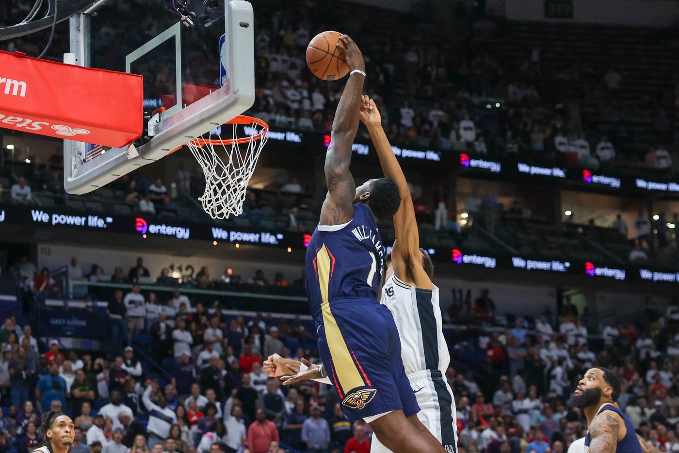 Wembanyama has 29 points, 11 rebounds and 9 blocks to lead Spurs past Pelicans, 120-116 in OT | iNFOnews.ca