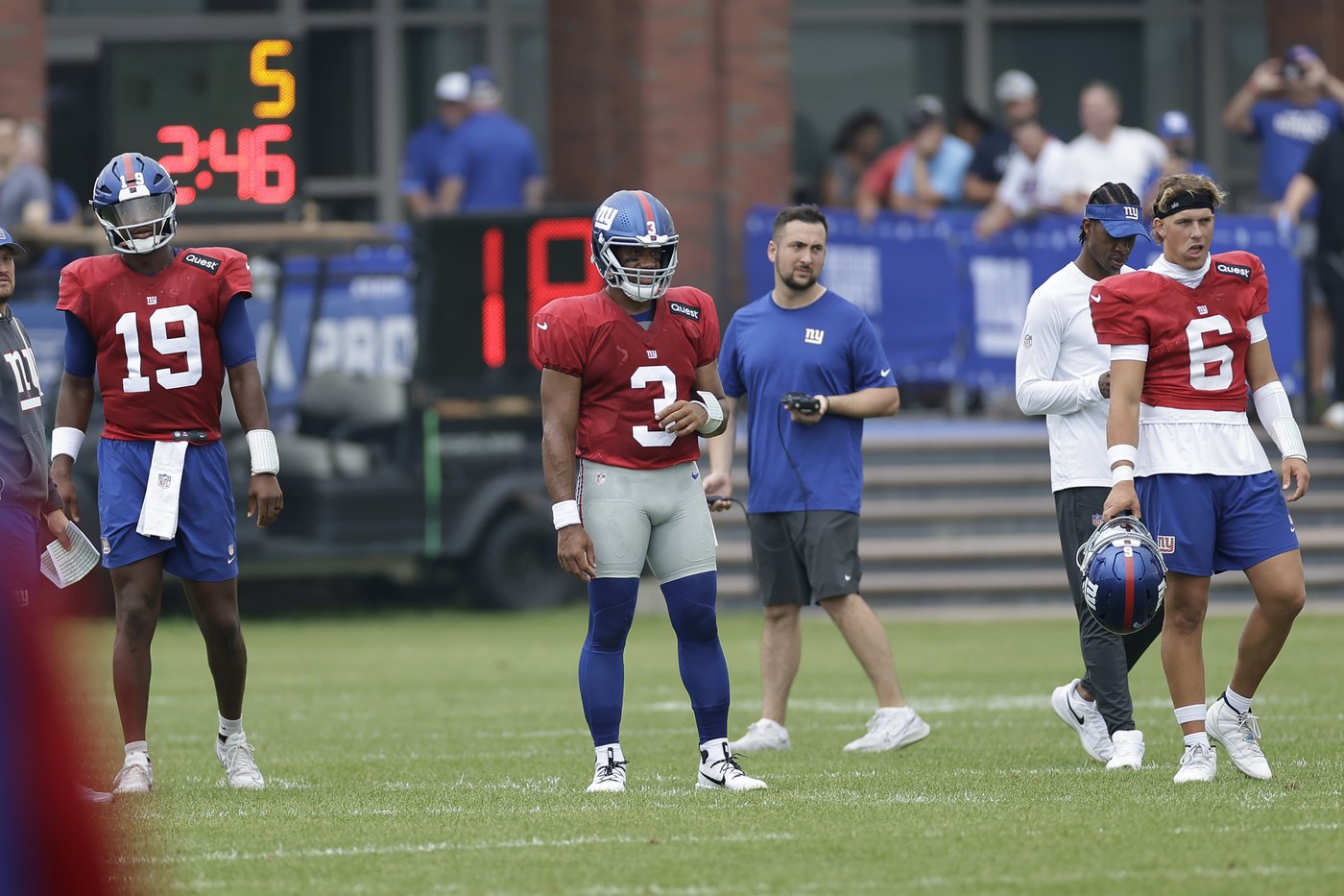 Jameis Winston listed 2nd, Jaxson Dart 3rd at QB on Giants' 1st unofficial depth chart | iNFOnews.ca