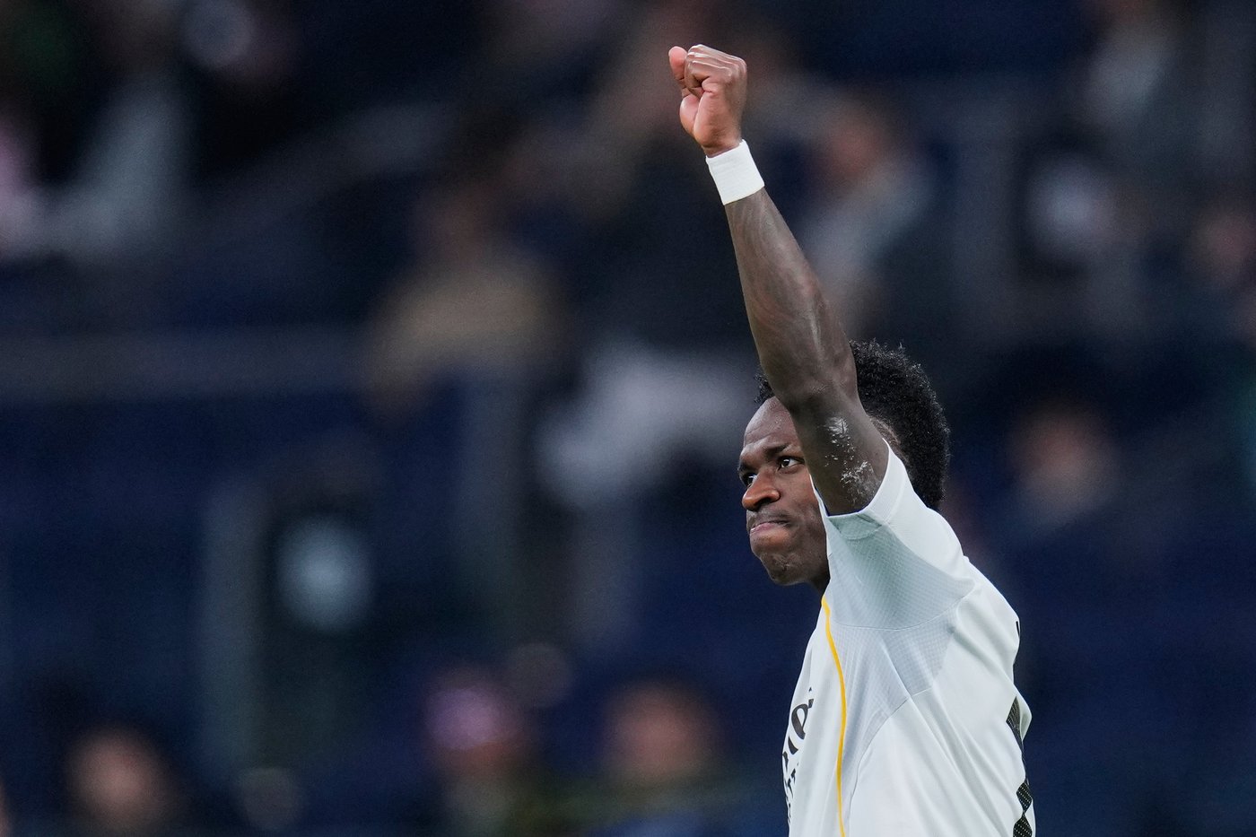 Vinícius Júnior scores 2 and Mbappé-less Real Madrid beats Real Sociedad 4-1 to move top in Spain | iNFOnews.ca