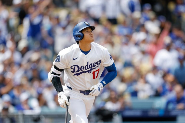 After Ohtani hits 2nd straight leadoff homer, deGrom recovers to lead Rangers over Dodgers 5-2 | iNFOnews.ca