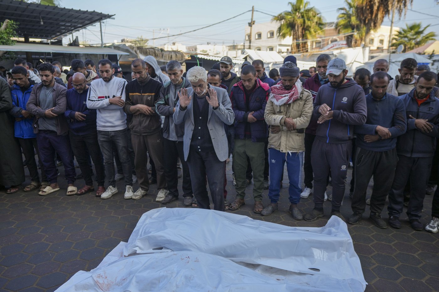 Gaza health officials say latest Israeli airstrikes kill at least 14 including children | iNFOnews.ca Gaza health officials say latest Israeli airstrikes kill at least 14 including children | iNFOnews.ca