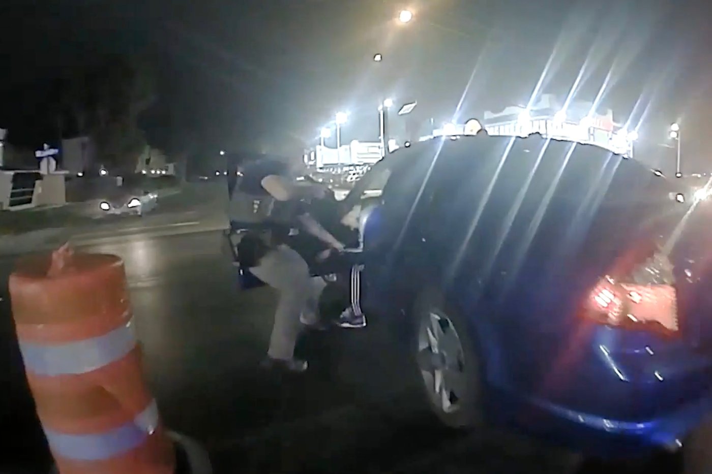 Videos show US citizen's shooting death in Texas last year by federal immigration agent | iNFOnews.ca
