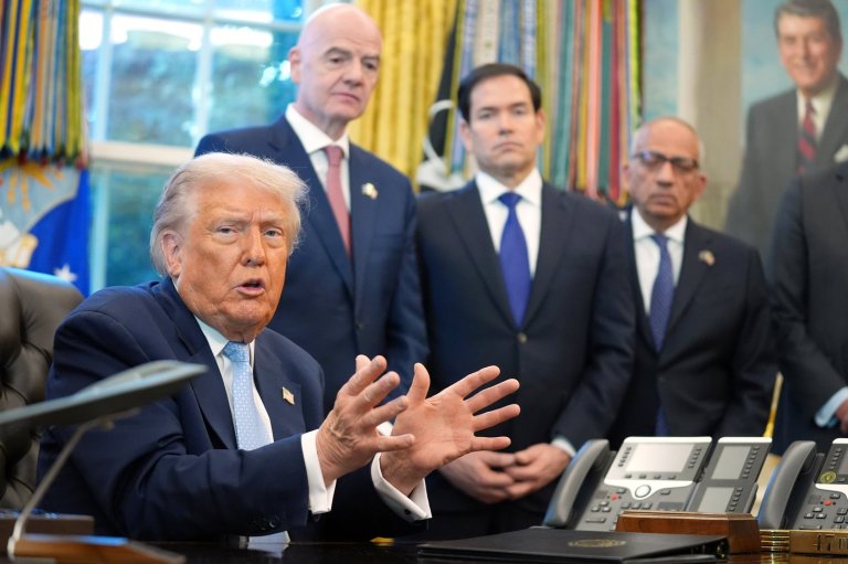 FIFA adviser on White House's World Cup panel resigns to protest Infantino private equity plan | iNFOnews.ca