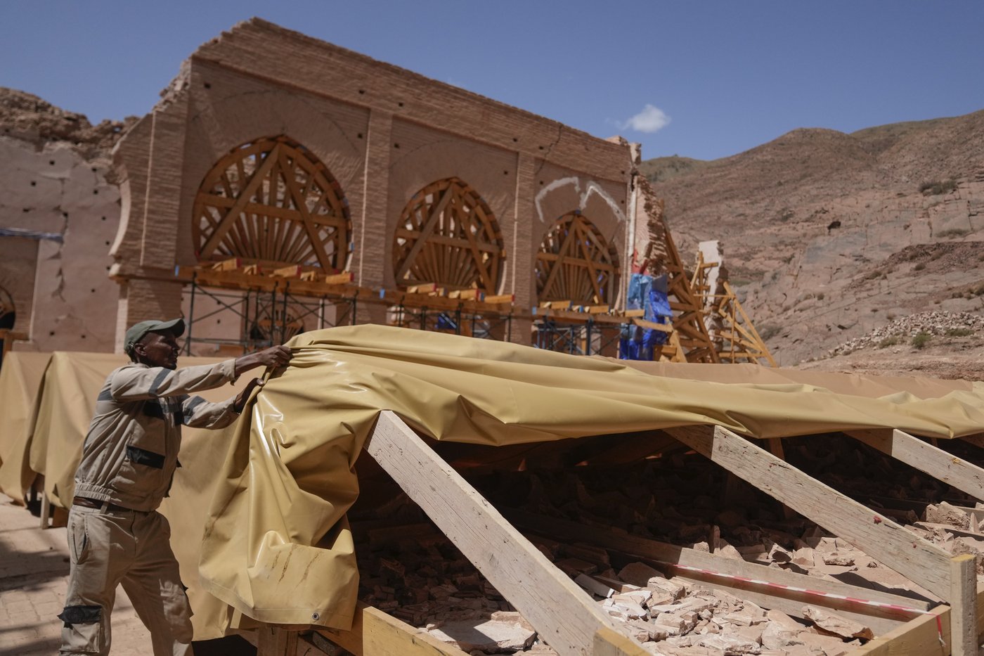 Brick by brick, Morocco rebuilds 12th-century mosque destroyed by 2023 earthquake | iNFOnews.ca