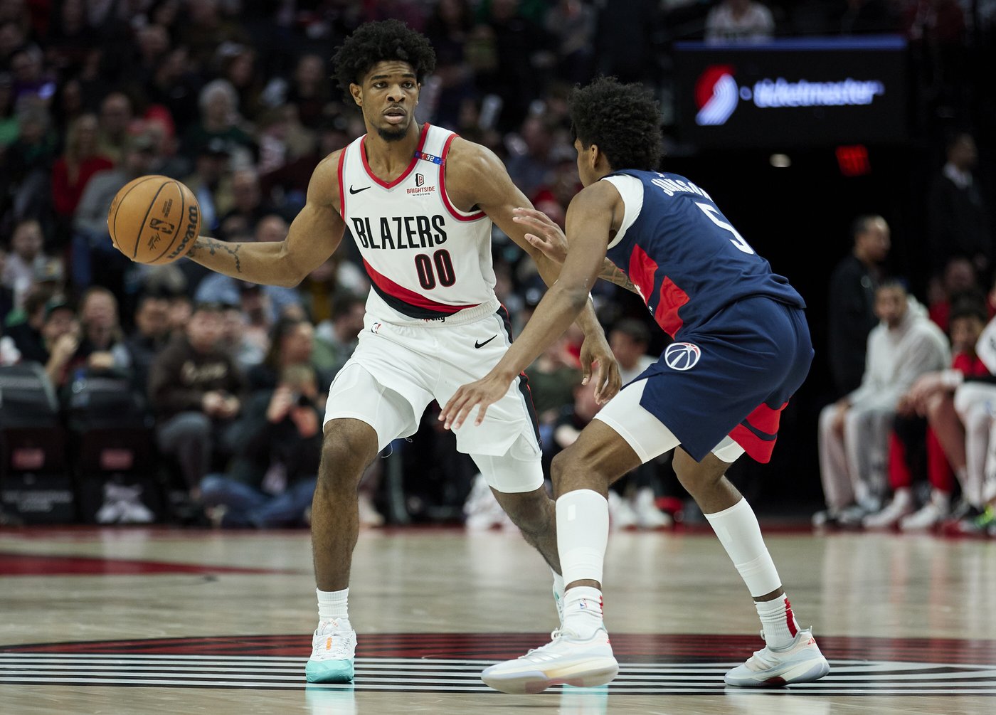 Simons scores 30 points as Trail Blazers beat last-place Wizards 112-97 | iNFOnews.ca